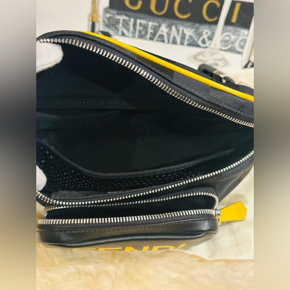 ๐ฅ FENDI BELTBAG BUMBAG CROSSBODY BAG w/ Dust Bag Size W 11โ X H 5.5โ - Picture 14 of 17